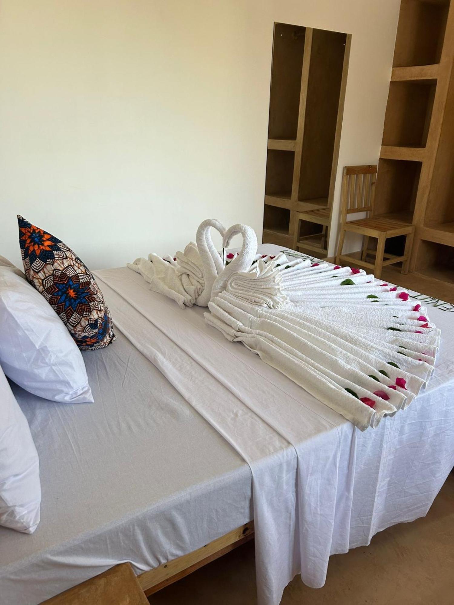 Tatu Inn Boutique Hotel Ватаму Экстерьер фото